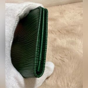 LOUIS VUITTON Coin purse Green Epi